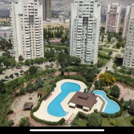 By The Sea Apartment *